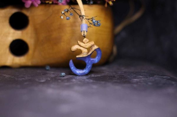 Om (AUM)
