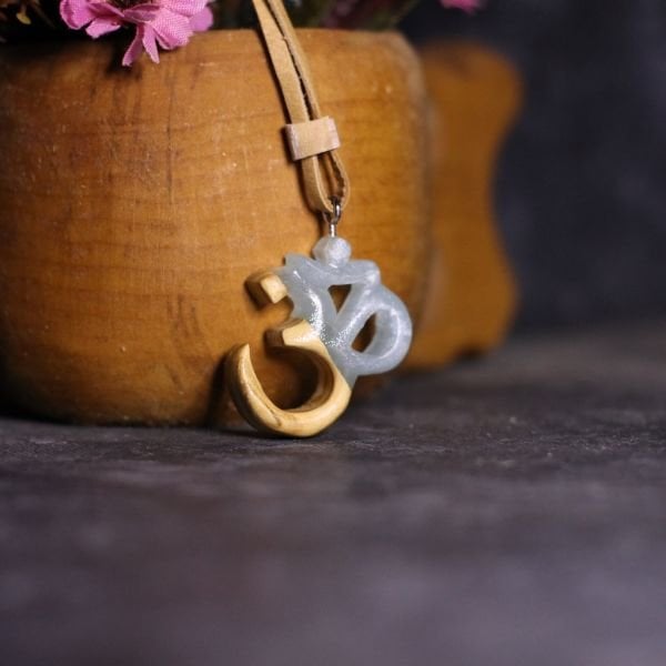 Om (AUM)