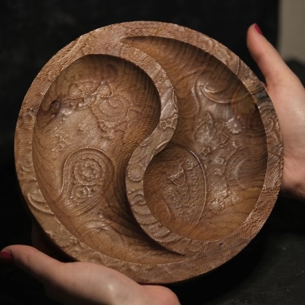 Kabartma Detaylı Tabak (Yin - Yang)